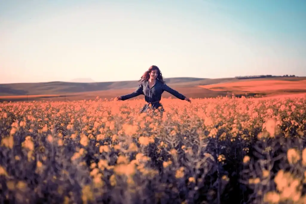 Nova Coleção de Outuno Traz Flores, Frutas e Sensação de Frescor